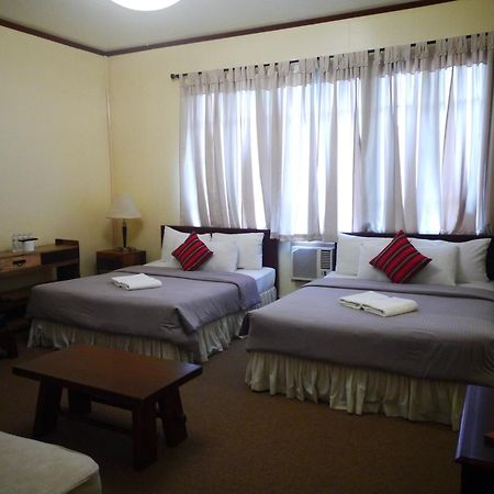 Mountain Lodge And Restaurant Багио Экстерьер фото