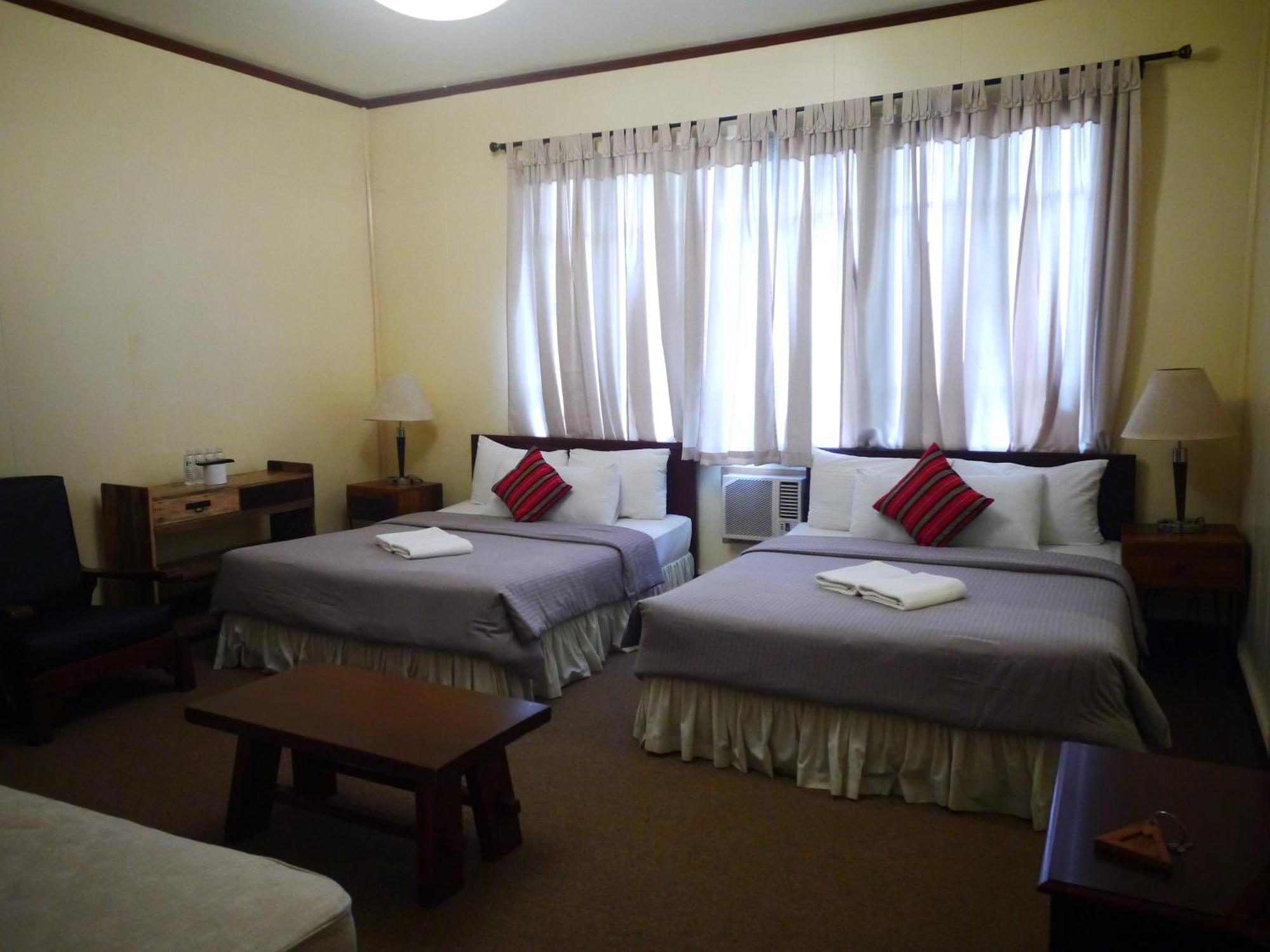 Mountain Lodge And Restaurant Багио Экстерьер фото
